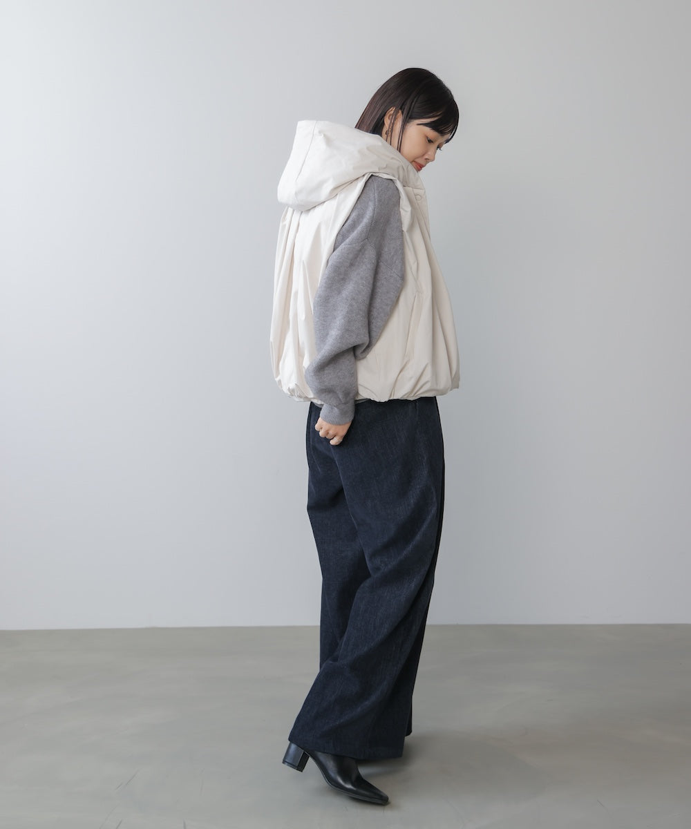 裾バルーンダウンベスト