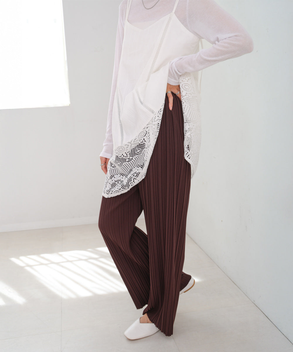 ランダムプリーツパンツ