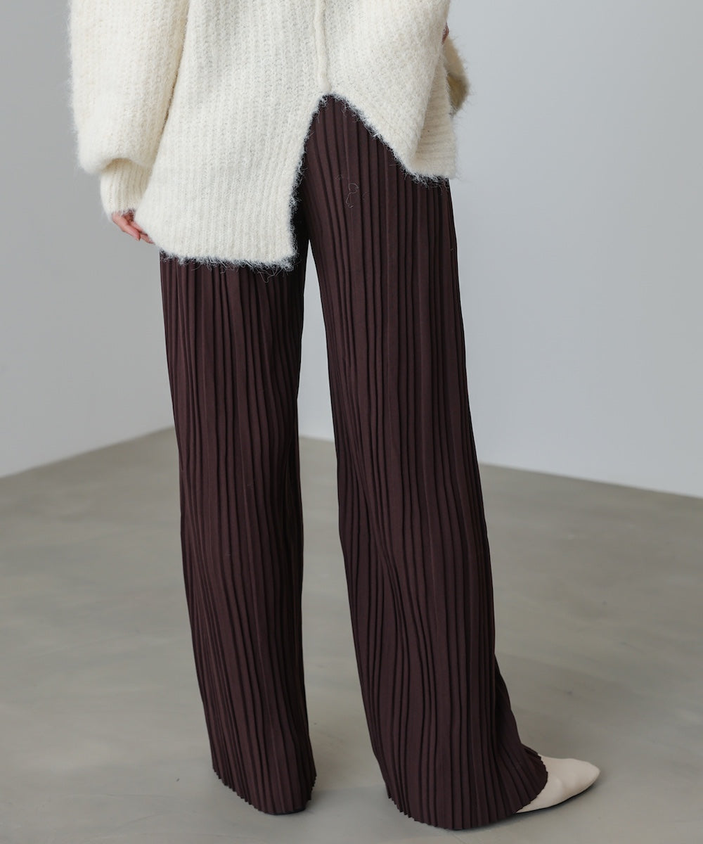 ランダムプリーツパンツ