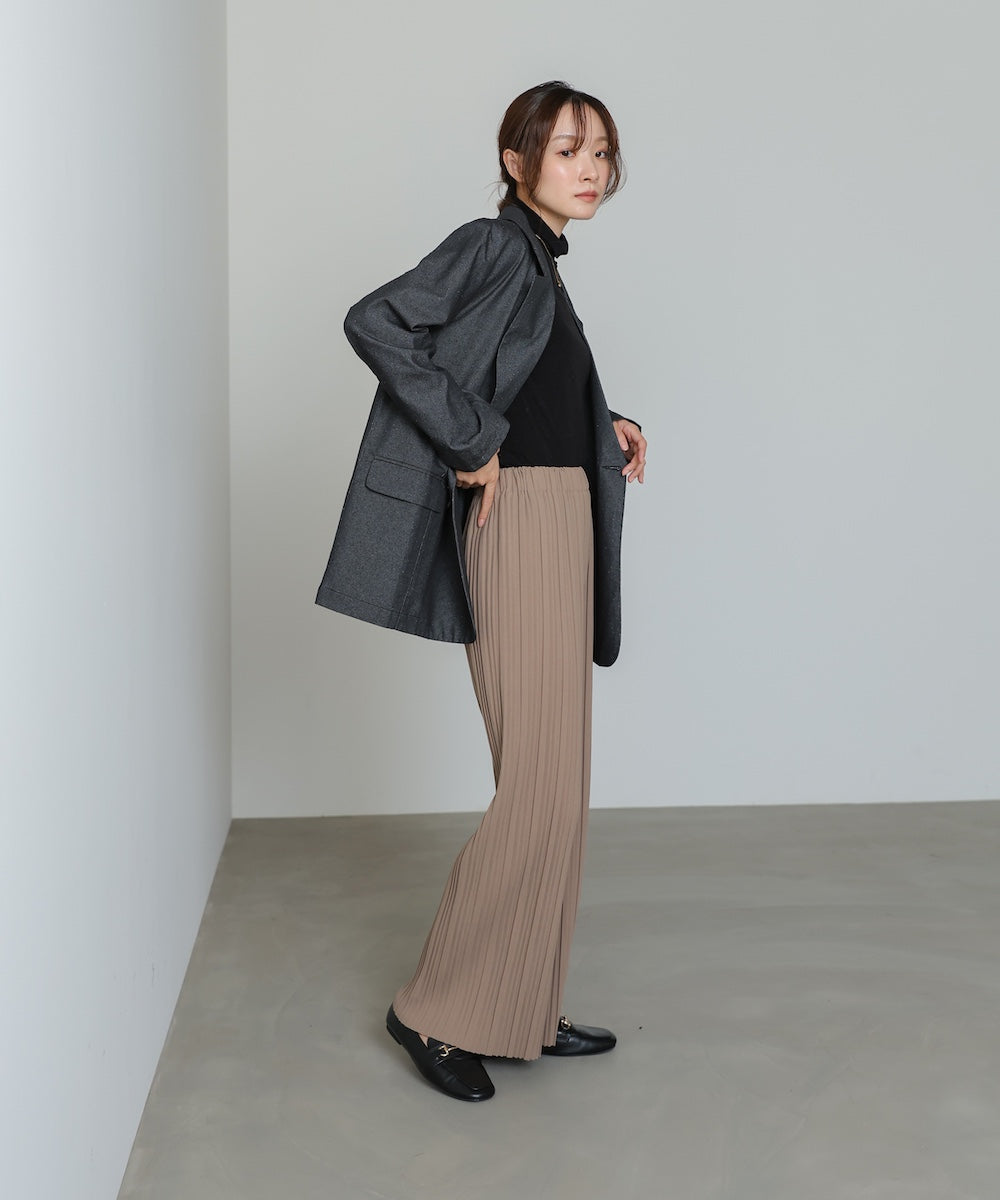 ランダムプリーツパンツ