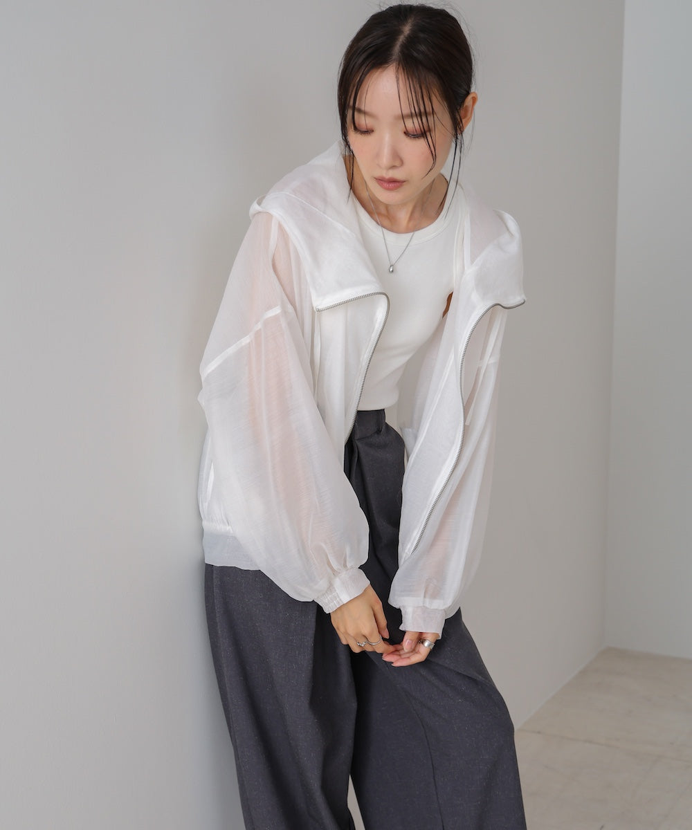 フード付きシアーパーカー