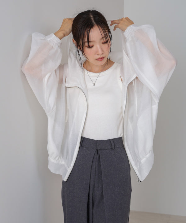 フード付きシアーパーカー