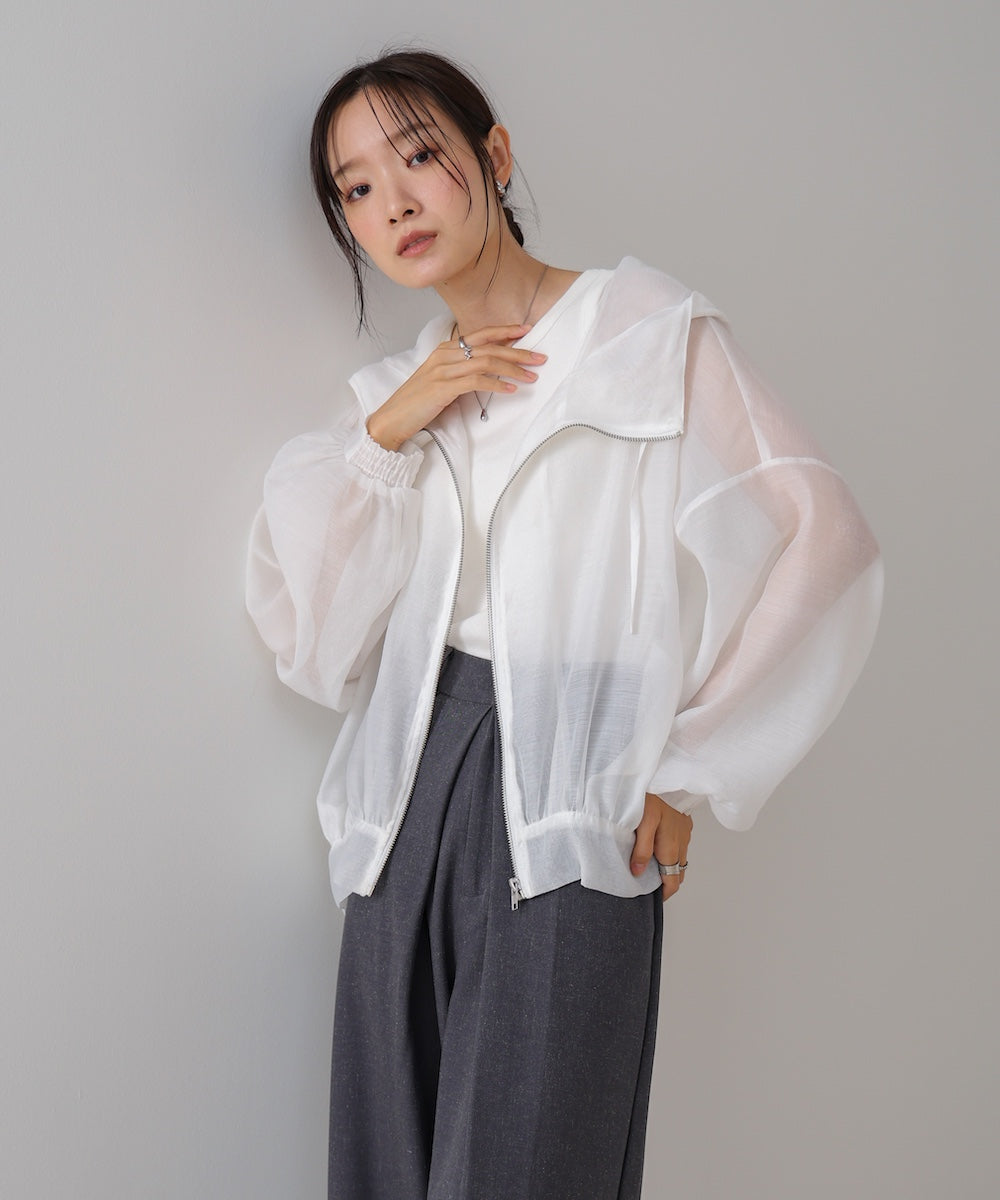 フード付きシアーパーカー