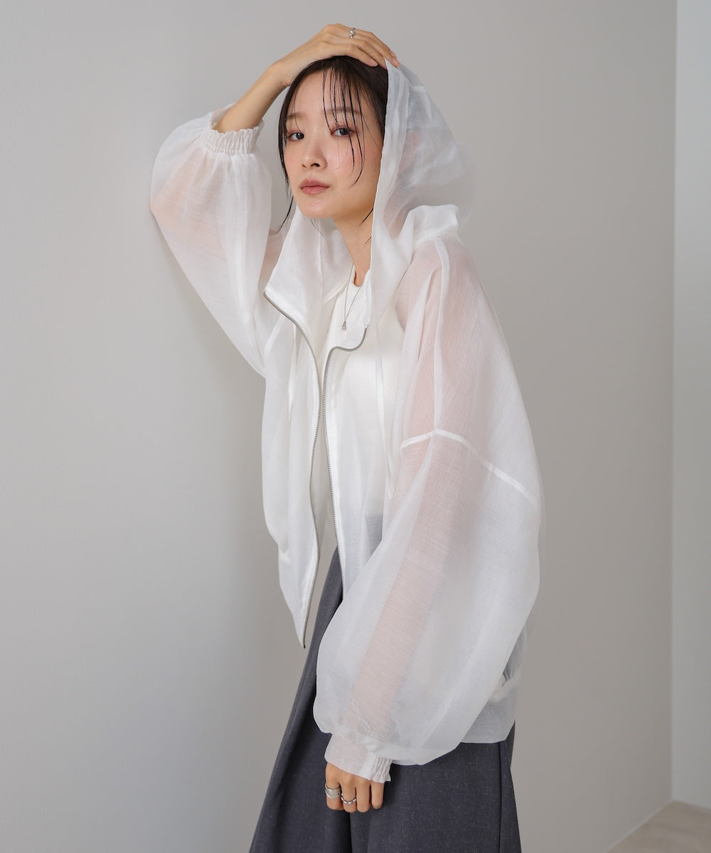 フード付きシアーパーカー