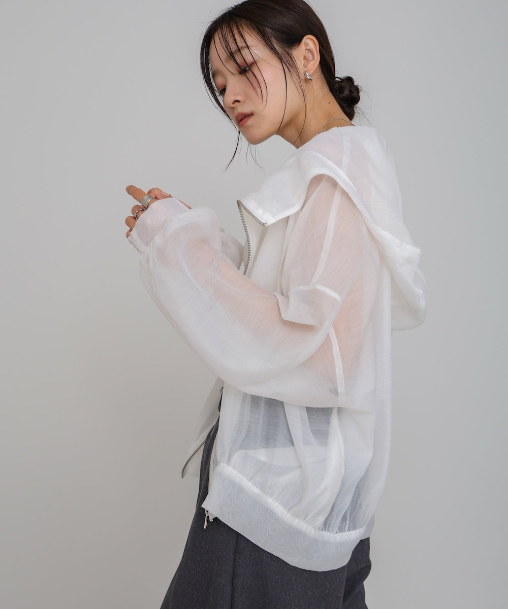 フード付きシアーパーカー