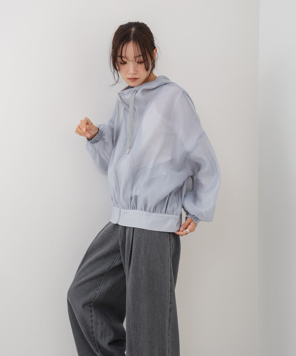 フード付きシアーパーカー