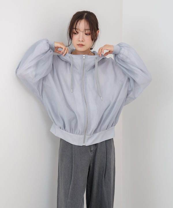 フード付きシアーパーカー