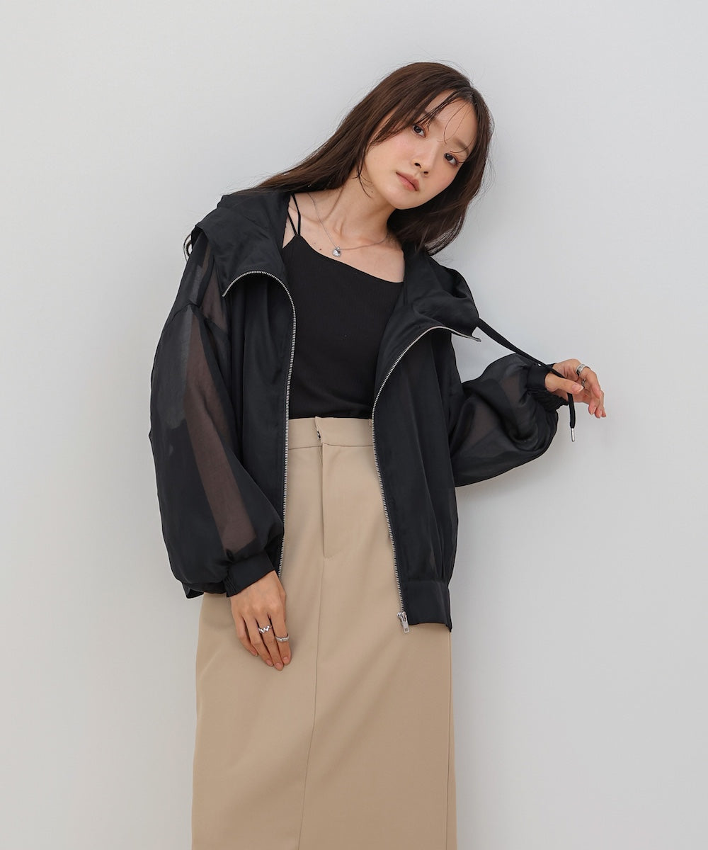 フード付きシアーパーカー