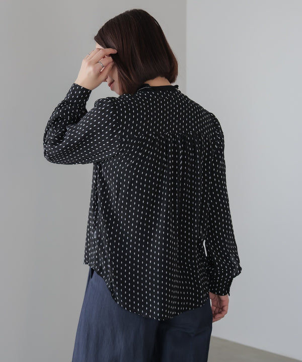 パターンシフォンブラウス