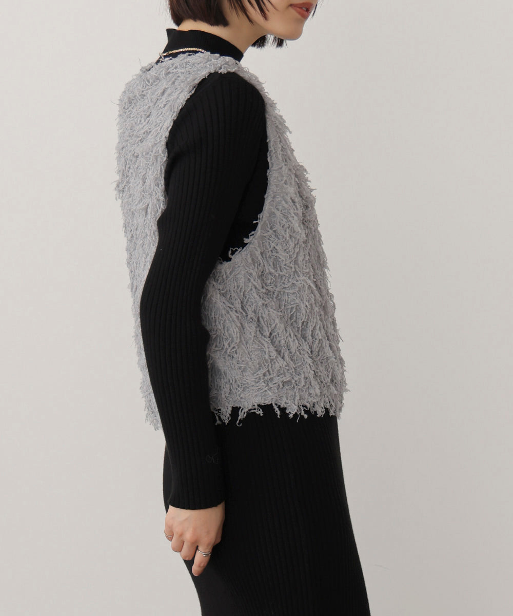 フェザーショートベスト