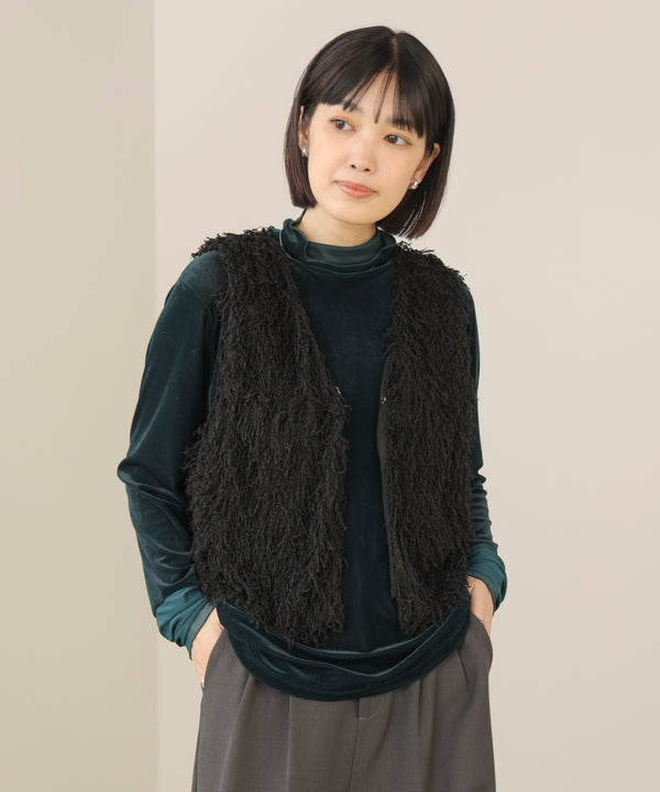 フェザーショートベスト