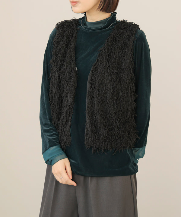 フェザーショートベスト