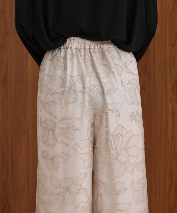 【WEB限定】フラワーチュールモチーフパンツ