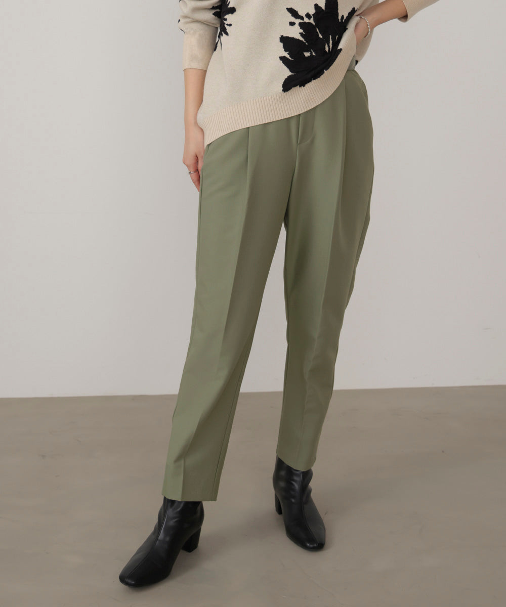 【WEB限定】スラっとテーパードパンツ
