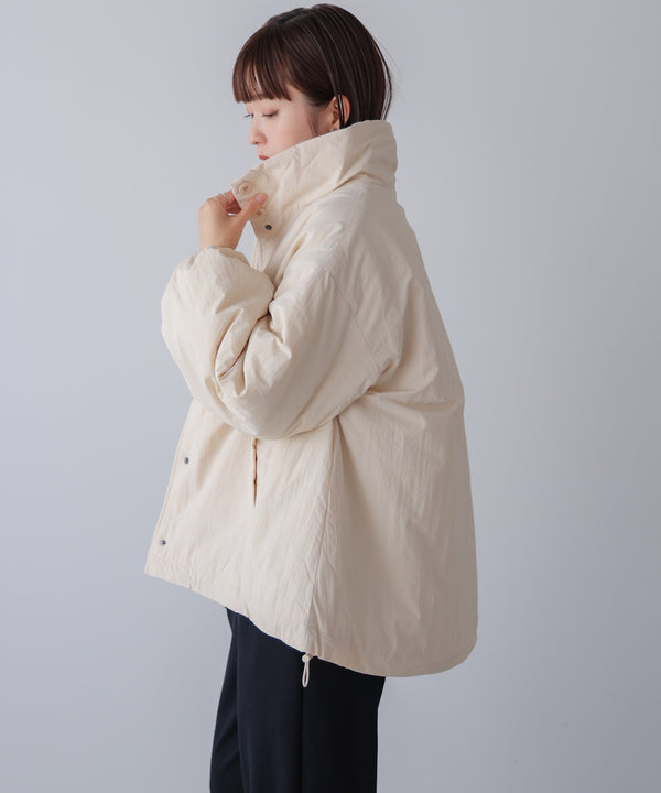 ハイネック中綿ブルゾン