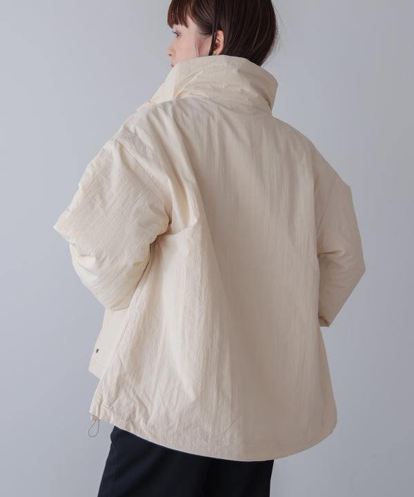 ハイネック中綿ブルゾン