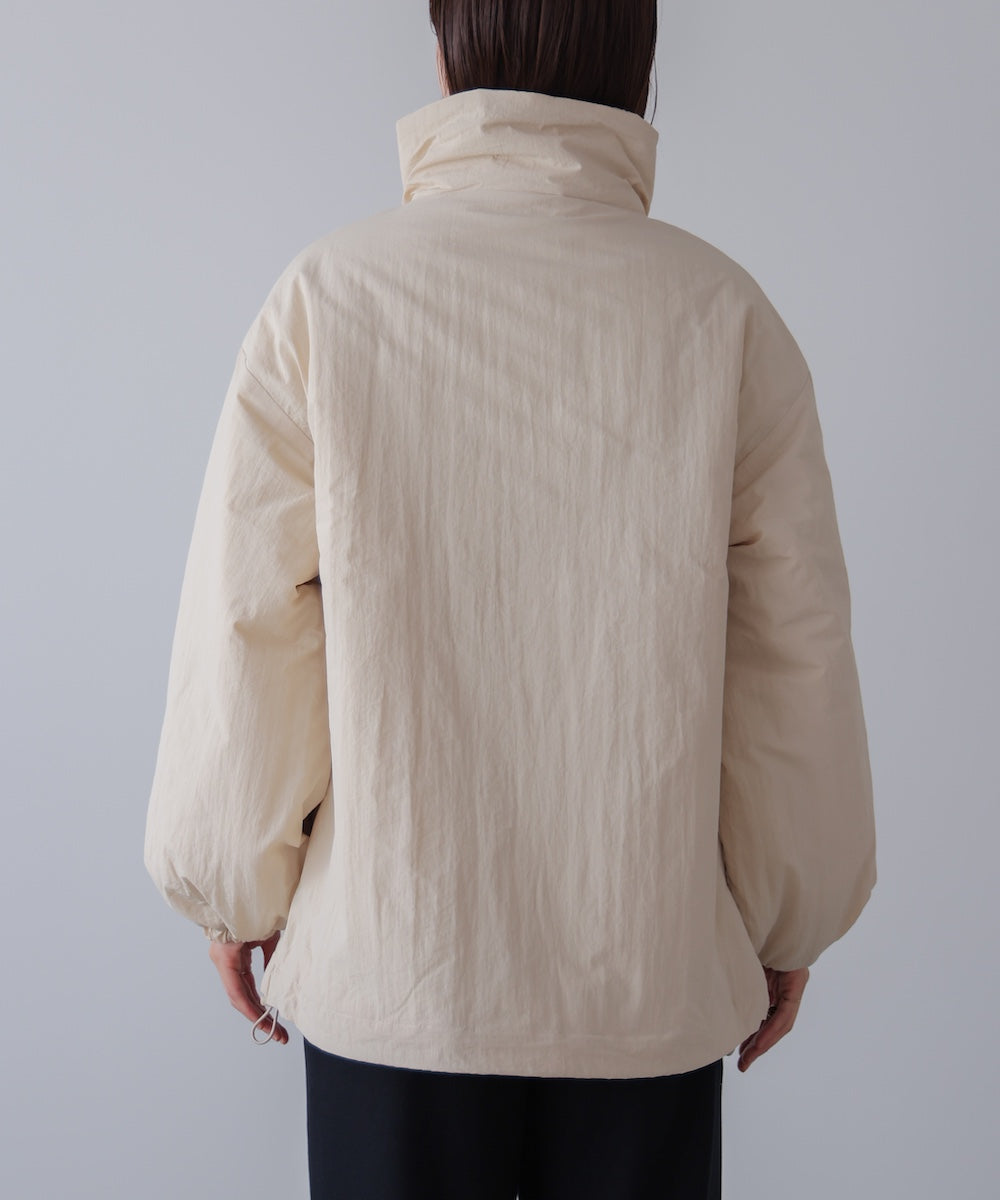 ハイネック中綿ブルゾン