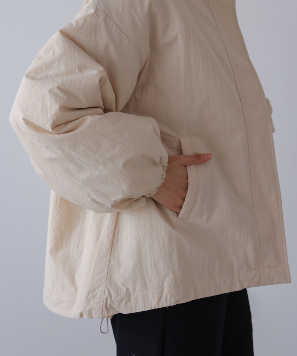 ハイネック中綿ブルゾン