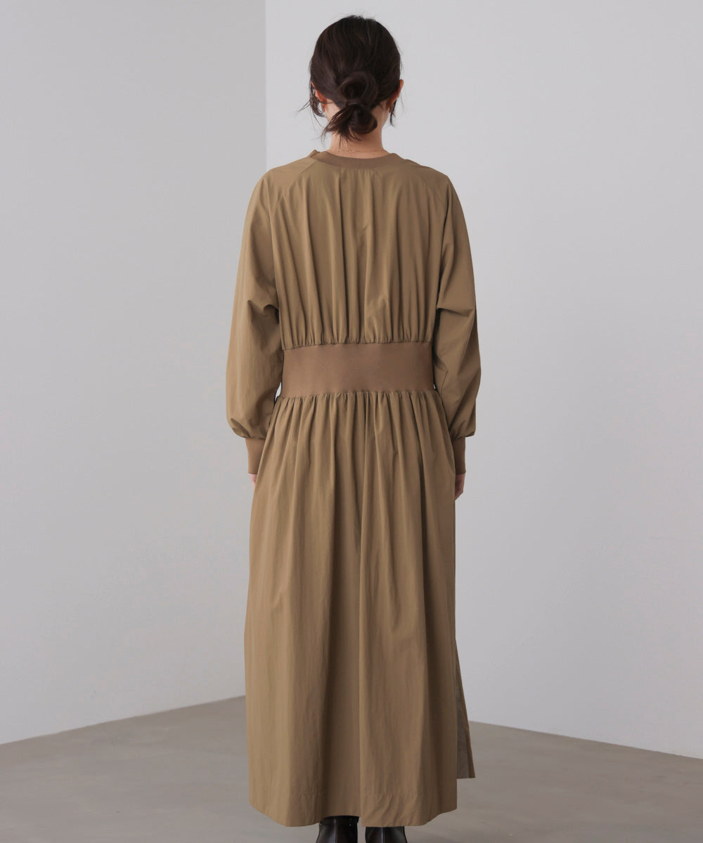 サイドラインナイロンワンピース