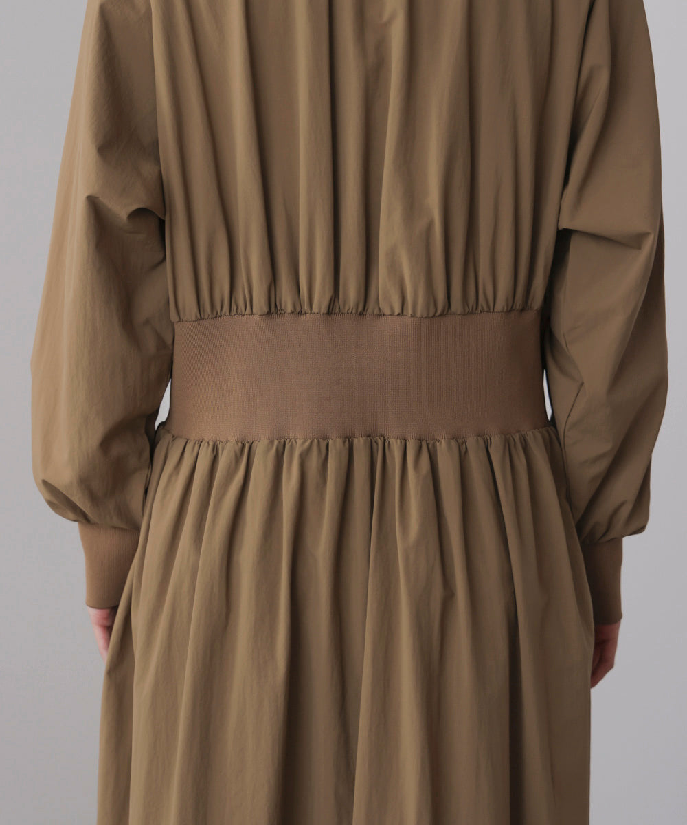 サイドラインナイロンワンピース