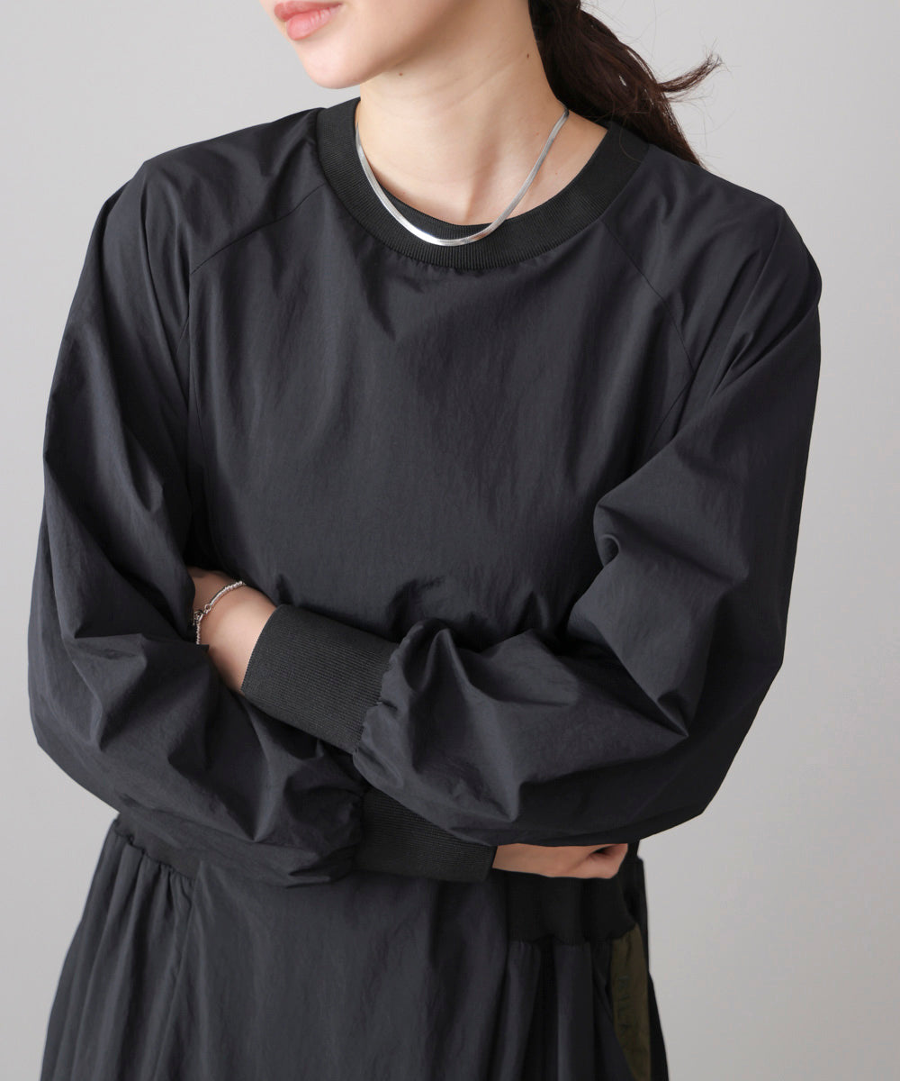 サイドラインナイロンワンピース