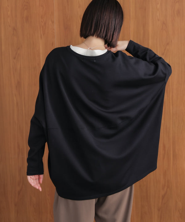 刺繍プリントプルオーバー