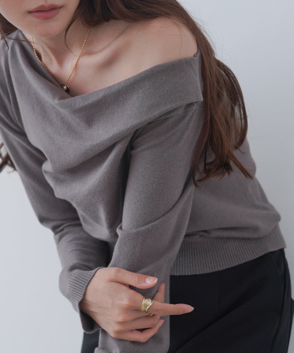 クロスドレープニットプルオーバー
