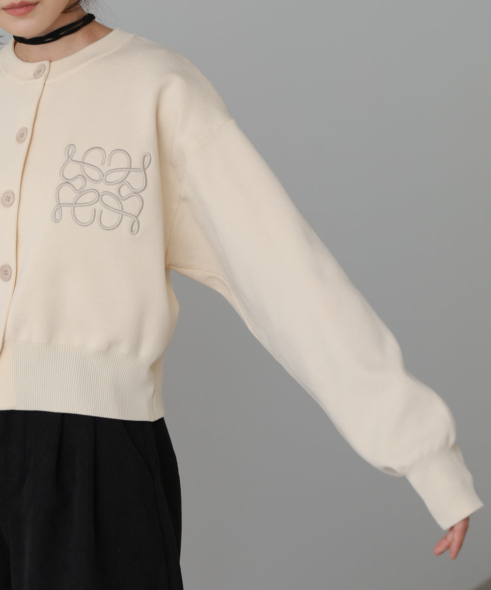 コード刺繍ニットカーディガン