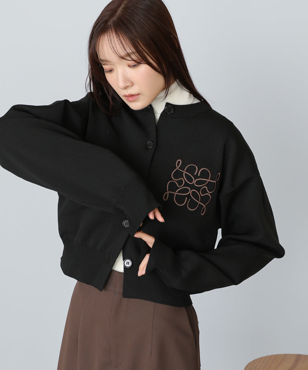 コード刺繍ニットカーディガン