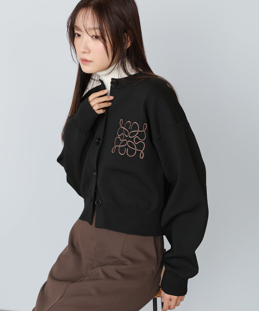 コード刺繍ニットカーディガン