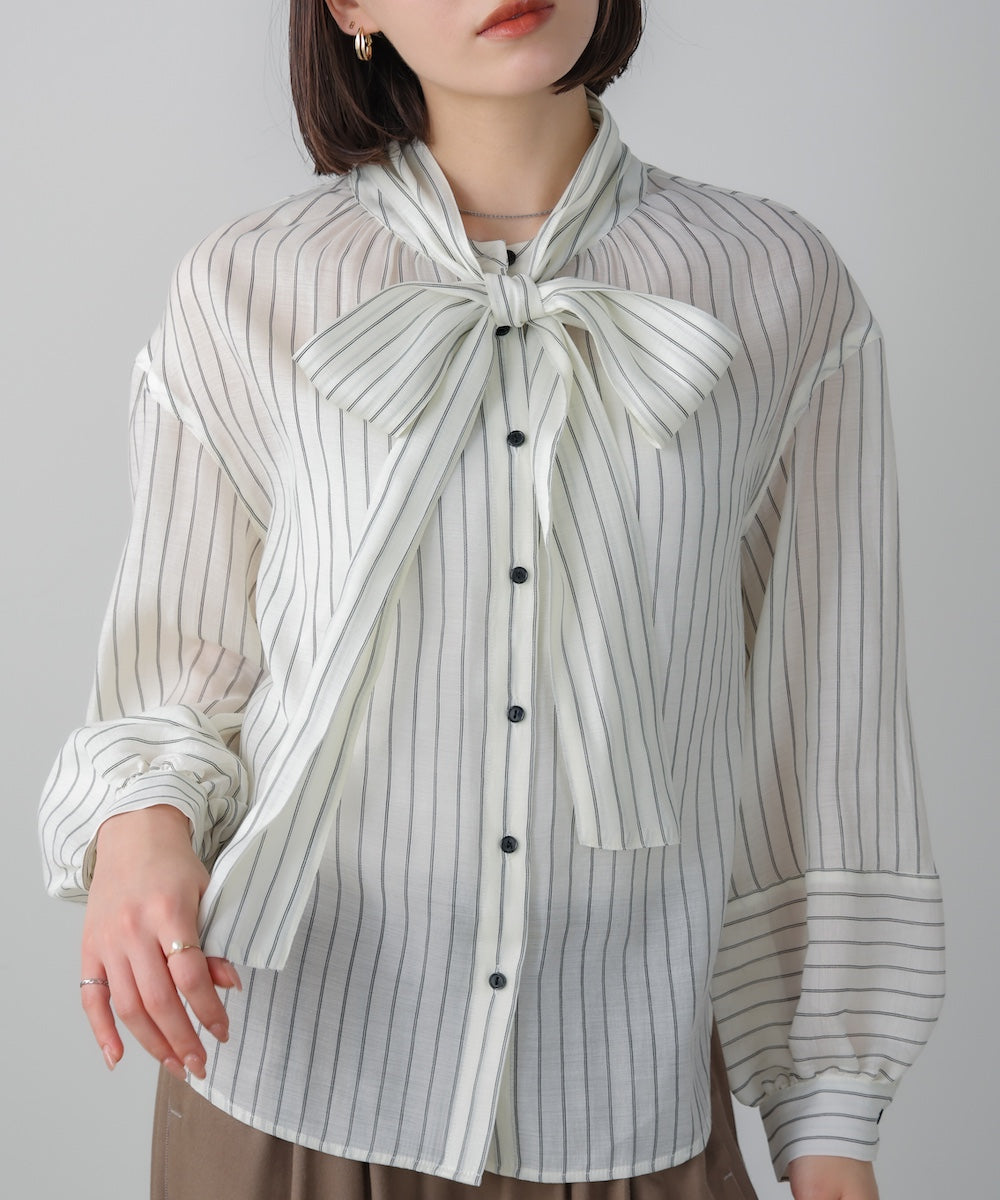 シアーツイルストライプブラウス