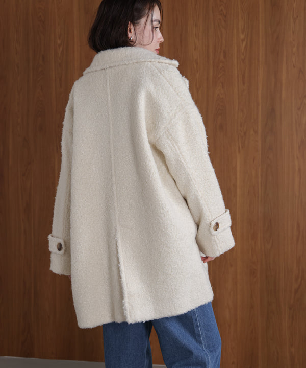 ブークレツィードコート