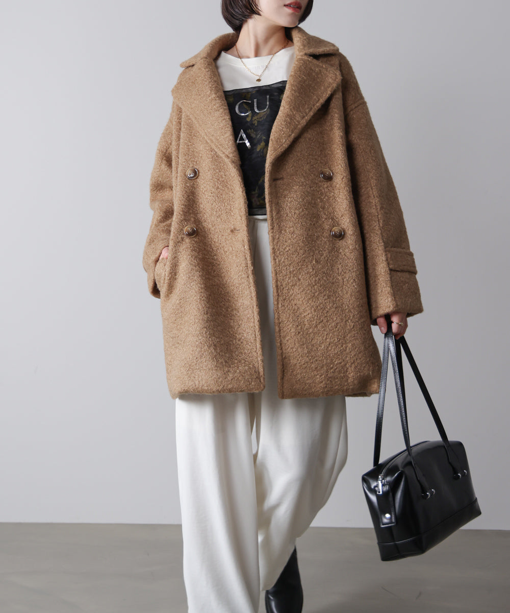 ブークレツィードコート