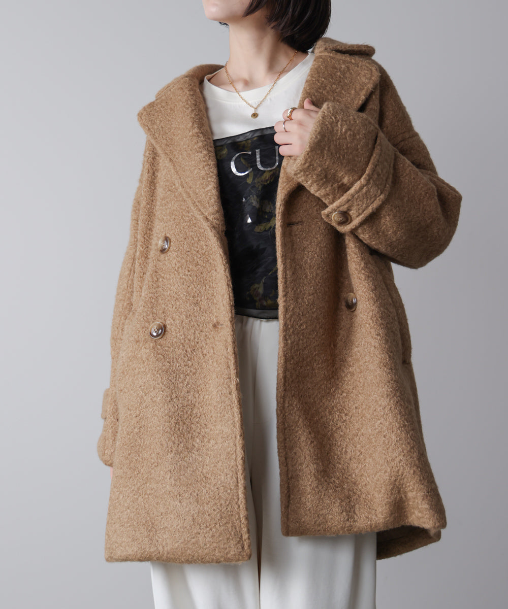 ブークレツィードコート