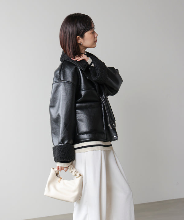 レザーボアブルゾン