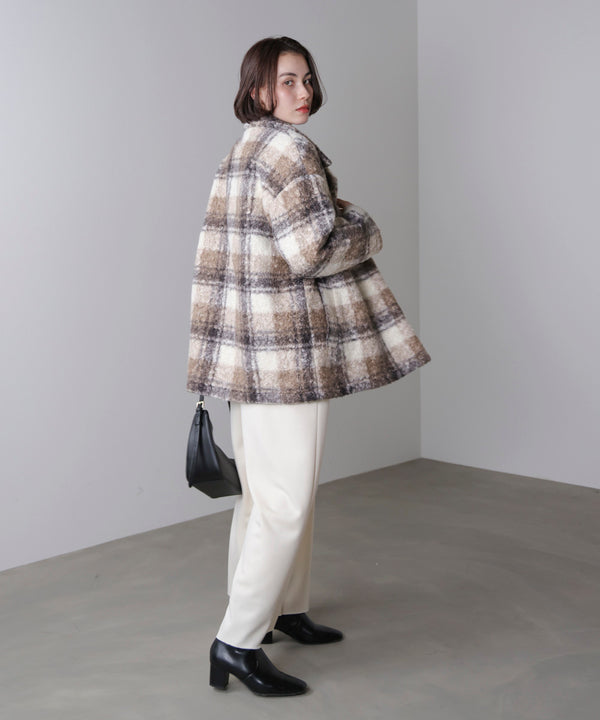 ブークレチェックコート