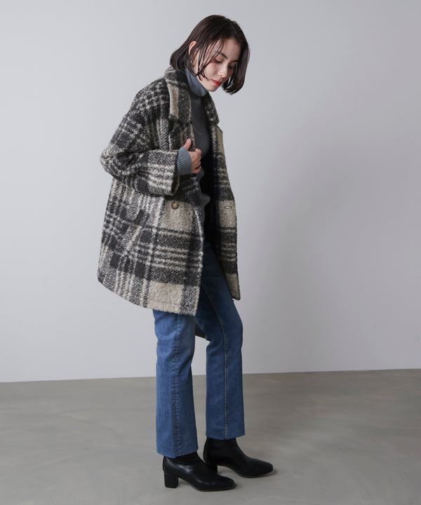 ブークレチェックコート