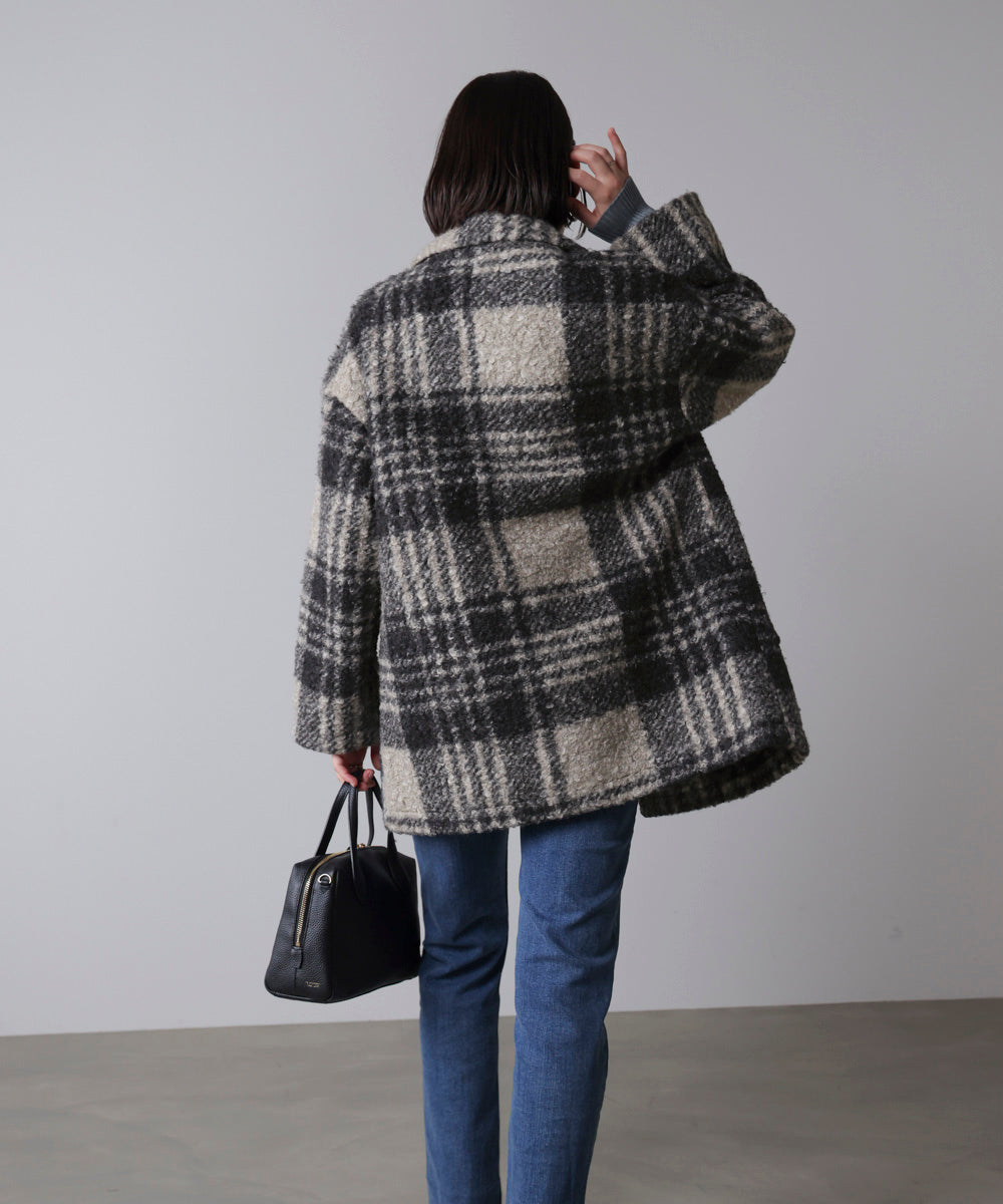 ブークレチェックコート
