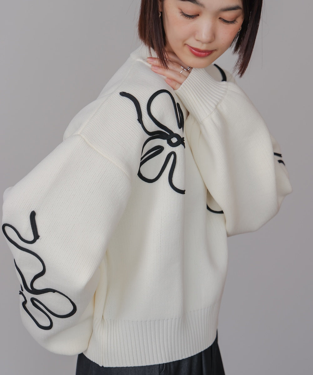 コード刺しゅうニット［11/14発送予定］