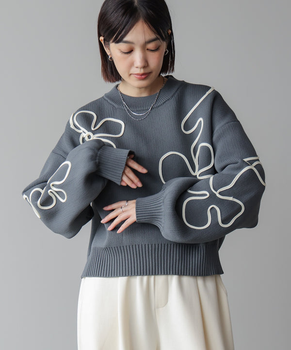 コード刺しゅうニット［11/14発送予定］