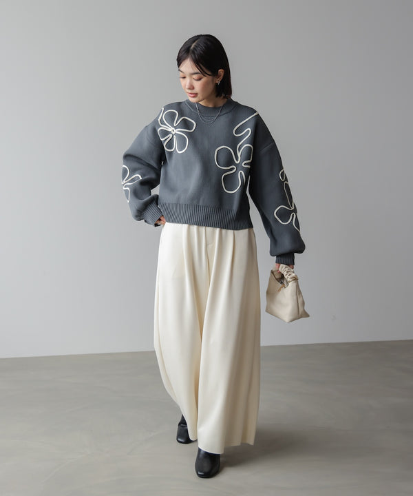 コード刺しゅうニット［11/14発送予定］