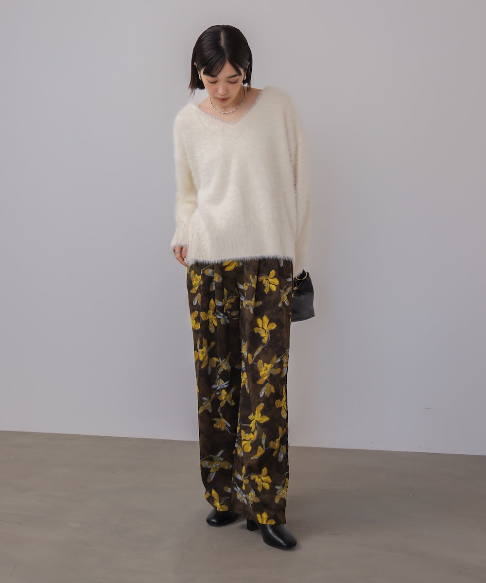 バルキーフェザーＶニット