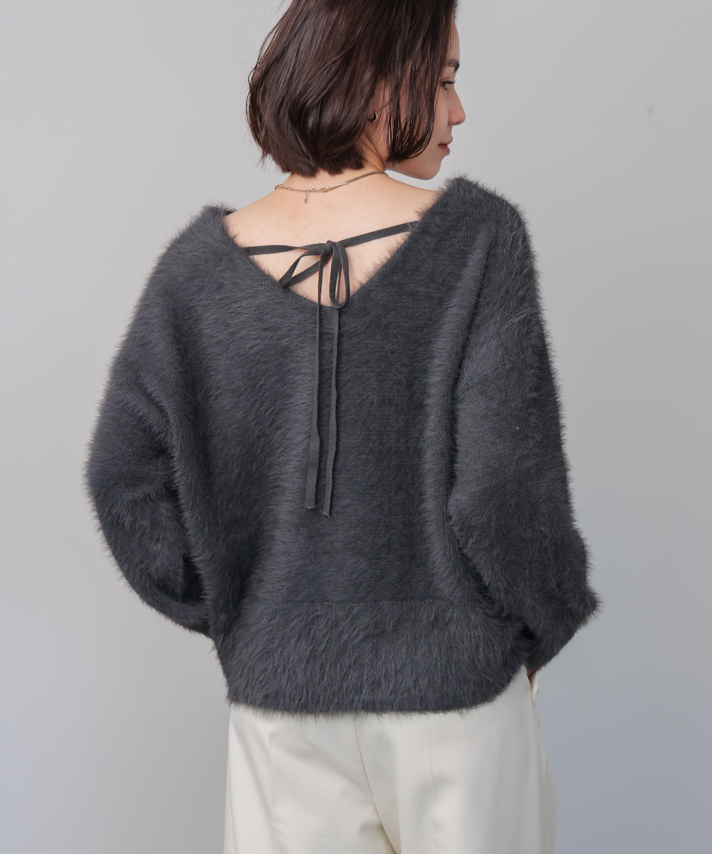 バルキーフェザーＶニット