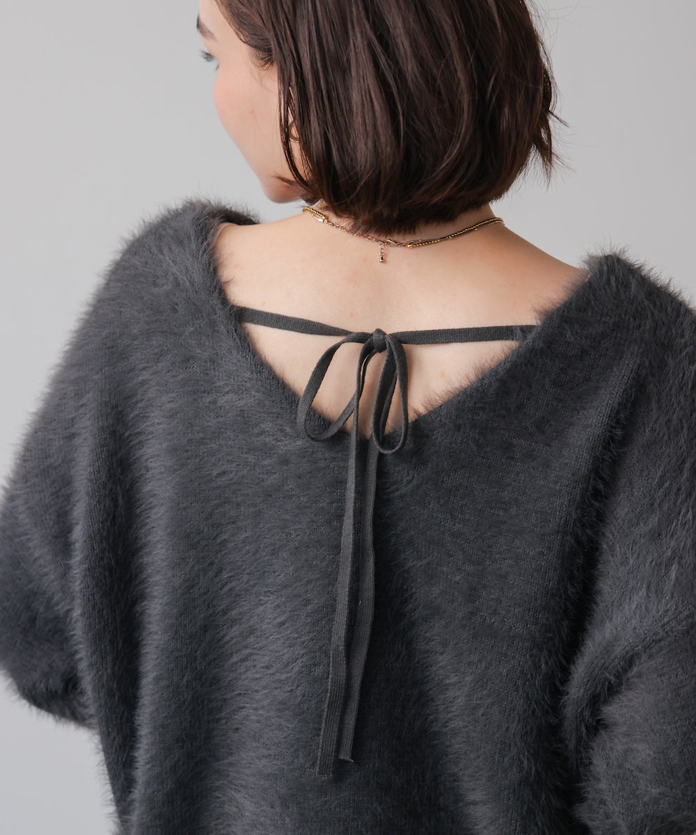 バルキーフェザーＶニット