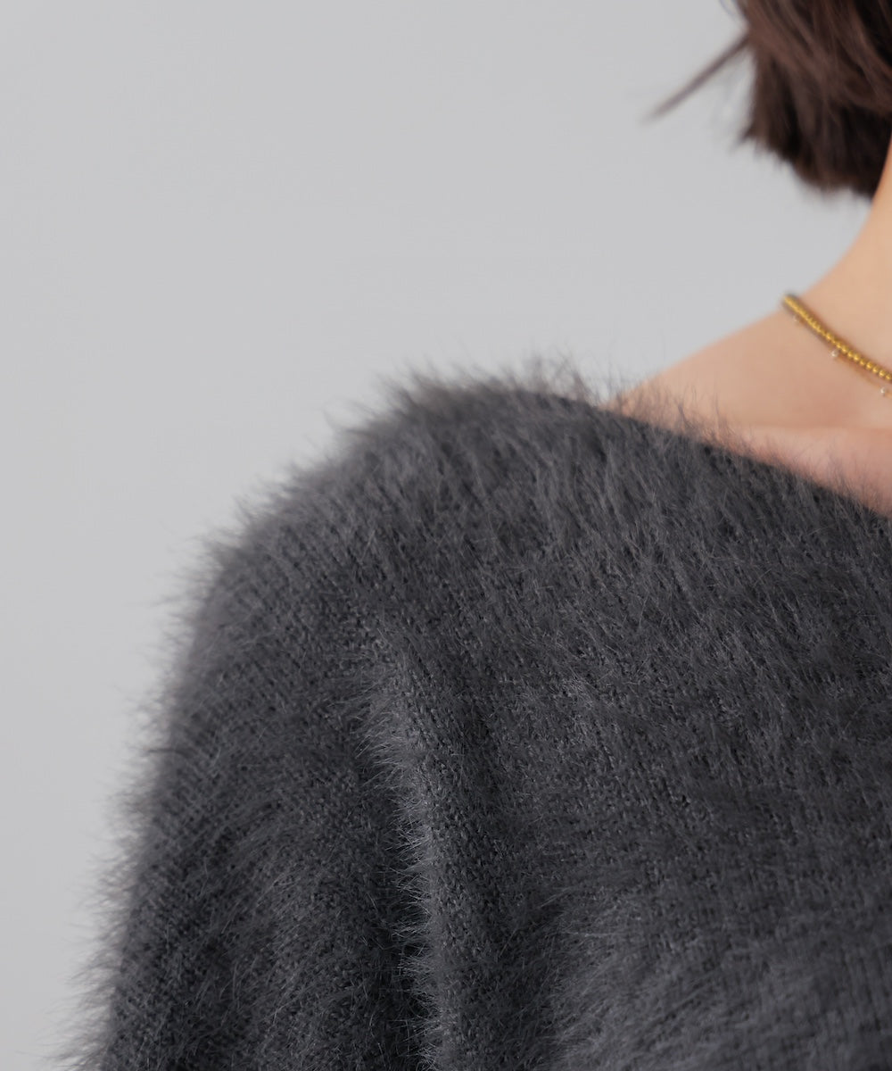 バルキーフェザーＶニット