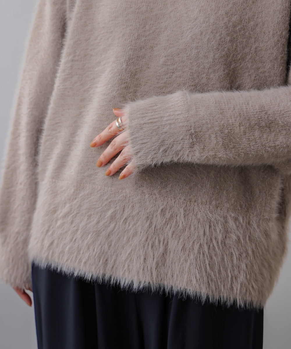 バルキーフェザーＶニット