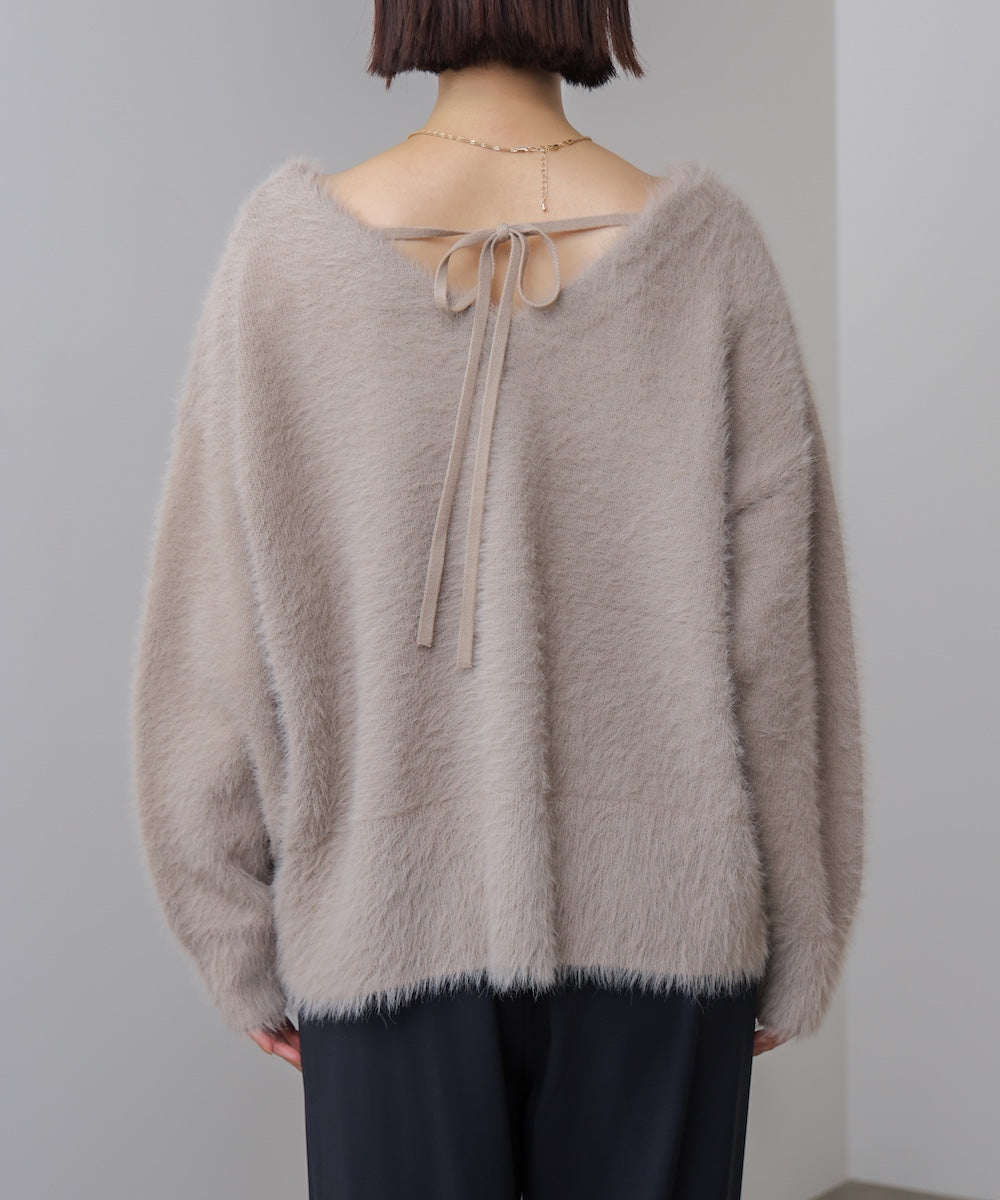 バルキーフェザーＶニット