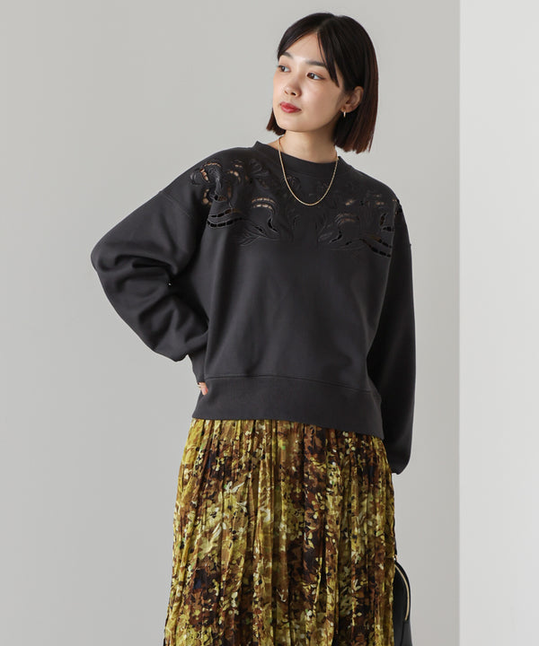 フラワーカットワークプルオーバー［10/16発送予定］