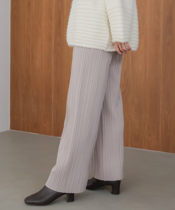 起毛プリーツパンツ