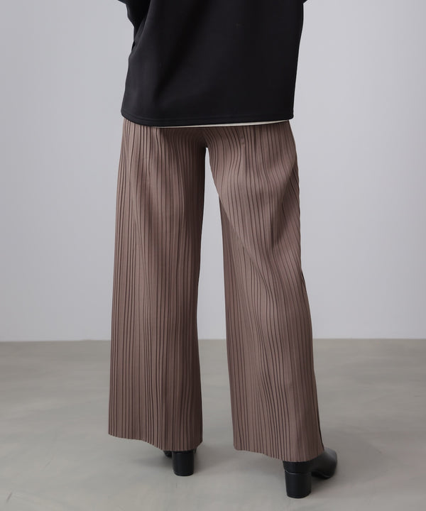 起毛プリーツパンツ